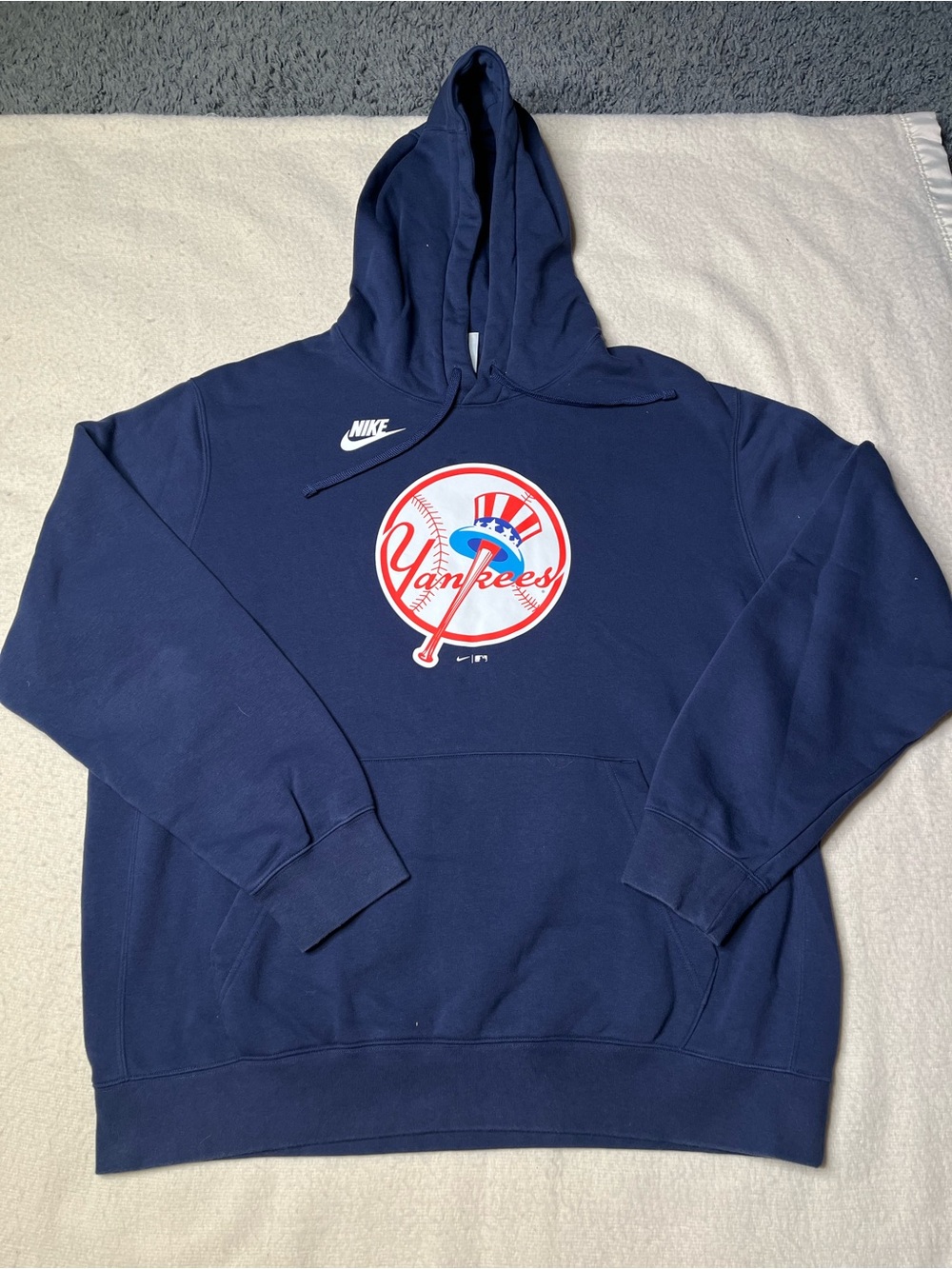 Nike MLB New York Yankees Cooperstown Collection Logo Hoodie Sweatshirt Mens XL